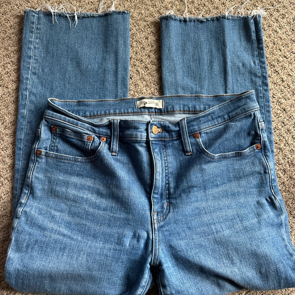 Madewell Women's Straight Leg ankle cut Blue Jeans